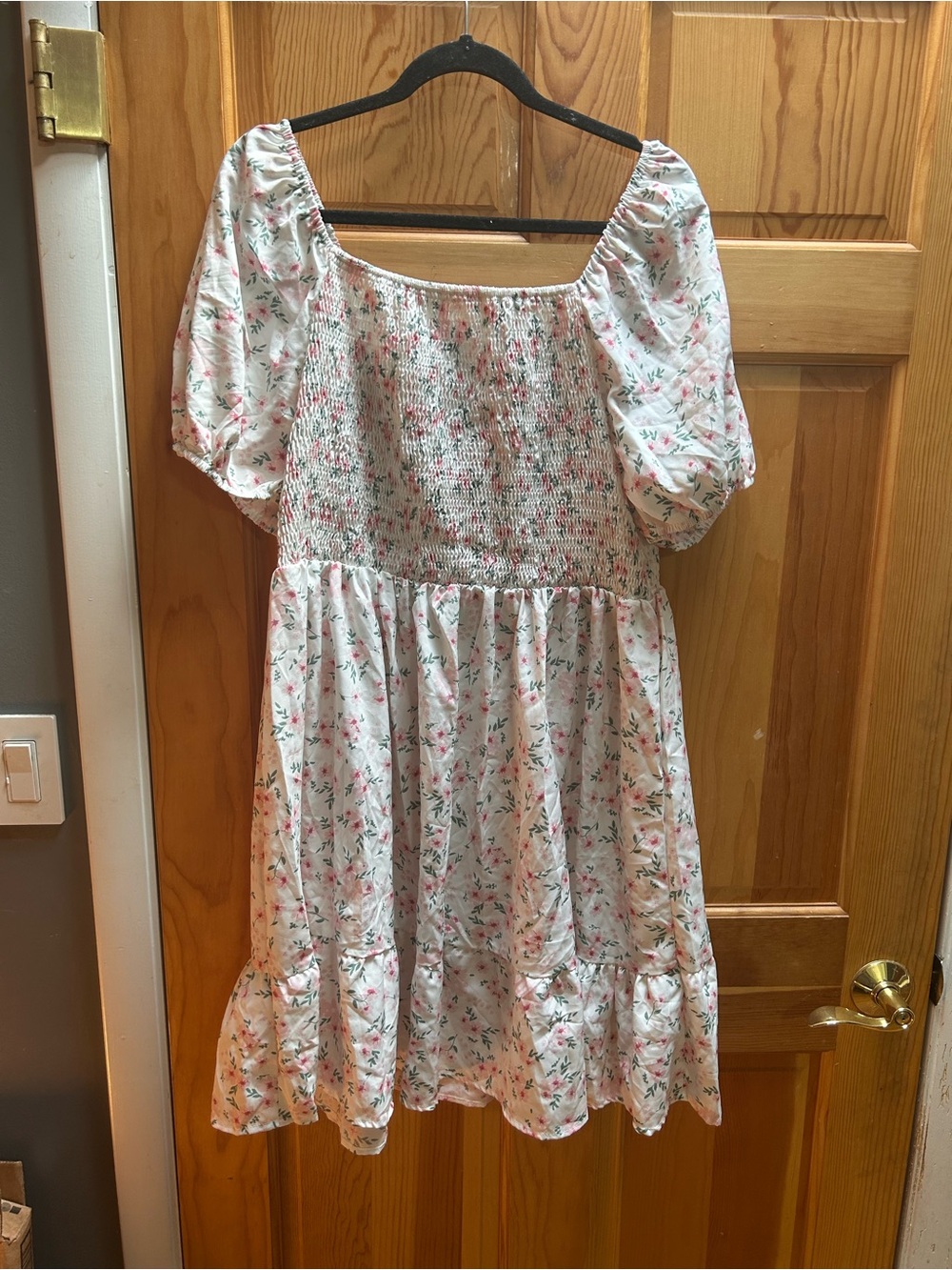 Smocked Puff-Sleeve Floral Plus Size Dress - White with Pink Flowers